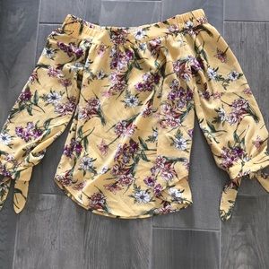 Flowy off the shoulder boutique shop